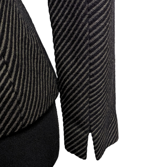 Ellen Tracy Linda Allard |  Women’s Fitted Blazer | Black & Gray | Size 2P - XS - Picture 7 of 7